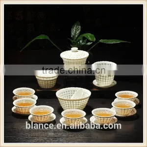 Porcelain Ceramic Type Tea Set in Gaiwan Design for Cups With Sauser thumbnail-1