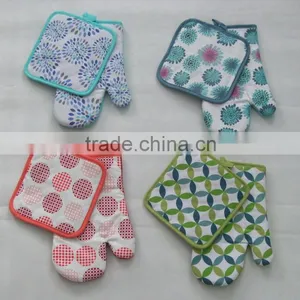 Cotton Printing Glove and Pot Holder Set thumbnail-2