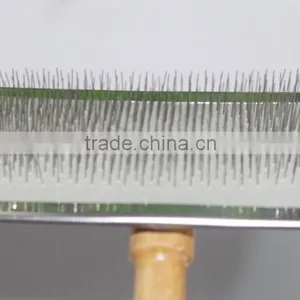 Super Hot Wholesale Wooden Pet Dog Slicker Brush thumbnail-5