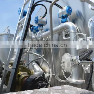 SINOTRUK 10000Liters Asphalt Sprayer Truck thumbnail-4