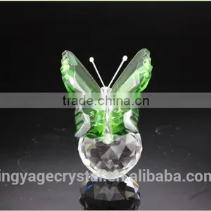 Small Lovely Crystal Butterfly Model Figurines Crystal Engraved Gifts thumbnail-2