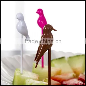 Eco-friendly Creative Cute Design Bird Shape ABS Plastic Fruit Fork Set With Birdcage Dessert Fork Set Wholesale thumbnail-3