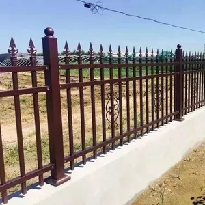 Zinc Steel Guardrail With 3-Fold Anti-Corrosion Zinc Coating 92 G/m² 4m Length for Highway and Parking Lot thumbnail-5