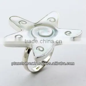 Gorgeous Hand Carved Mother Of Pearl Twirl Silver Star Ring thumbnail-1