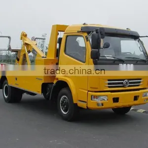Dongfeng 4x2 4t Road Wrecker Truck thumbnail-1