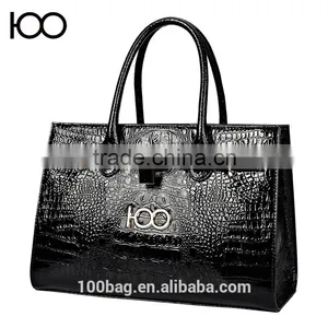 OEM Women's Bag Factory in Guangzhou China thumbnail-2