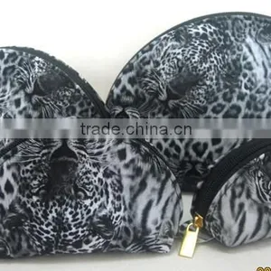 Wholesales Lastest Design of Half Moon Pvc Cosmetic Bags thumbnail-6