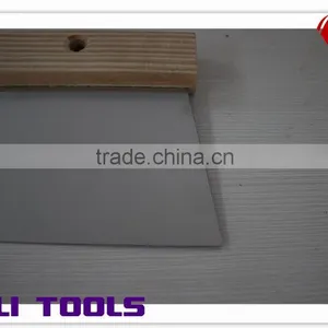 Stainless Steel Blade Scraper With Wooden Handle thumbnail-6