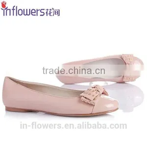 Wholesale OEM ODM Genuine Leather Flat Shoes Middle-aged Women Shoes Flat Shoes thumbnail-2
