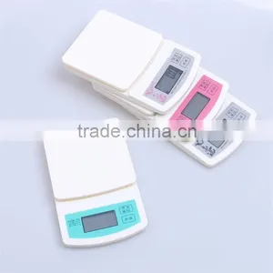 A Cute Kitchen Helper Electronic Kitchen Scales thumbnail-1