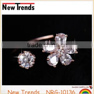 Rose Gold Plated Flower Design Zircon Engagement Ring thumbnail-1