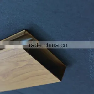 Nitric Acid Resistance Wood Grain Suspended Metal Strip Ceiling Aluminum Square Tube Screen Ceiling Panel thumbnail-5