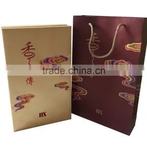 Unique Design Big Flip Open Cover Gold Blocking Custom Printing Paper Box and Paper Bag Sets Shoe Box Wholesale thumbnail-1