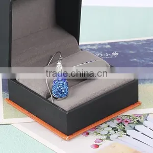 Up-to-date Graceful Two Color Shinning CZ Diamonds Earrings More Attractive thumbnail-5