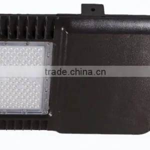 China Supplier Competitive Price IP66 130lm/w UL CUL DLC Approved Solar Street Light thumbnail-5