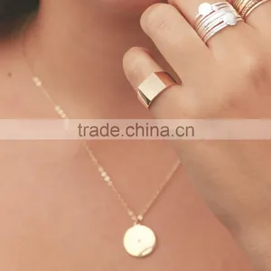 Wholesale cz Diamond Stylish Girls Finger Rings Signet Ring thumbnail-1
