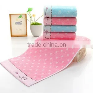 White Dots Jacquard Quicky Dry Towel thumbnail-5