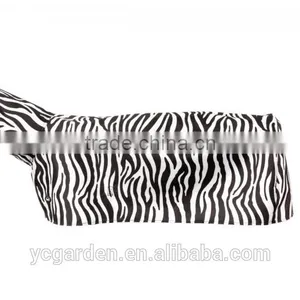 Beautiful Strong Nylon Horse Saddle Cover With Elastic Straps Wholesaler thumbnail-2