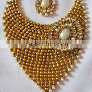 Pearl Polki Gold Plated Designer Necklace Earring Set thumbnail-3