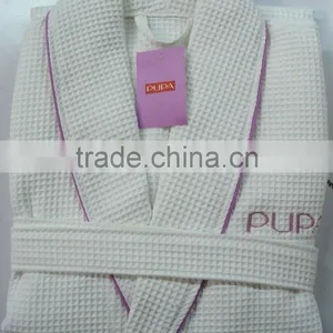 Plain Dyed Comfortable Waffle Bathrobe thumbnail-1