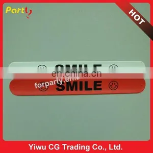 CG-BR109 Hot Sale Smile Silicone Slap Bracelet thumbnail-1