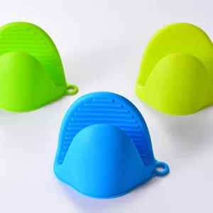 Silicone Hand Clip thumbnail-1