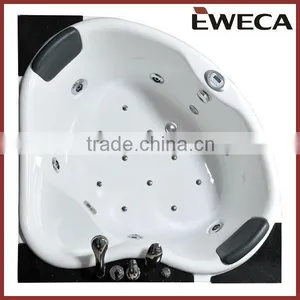 1300 Whirlpool Bath / Small Massage Bathtub thumbnail-1
