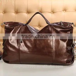 Travel Bag Made in China Retro Leather Tote Bag Portable Travel Handbag thumbnail-1