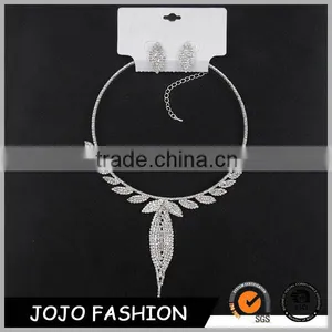 Wedding Jewelry Sets Dubai Bridal Indian Bridal Crystal Necklace Earring Jewelry Set For Bridal Dressing Supplier's Choice thumbnail-1