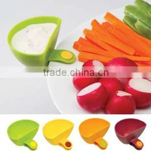 Set of 4 Pcs Plastic Dip Clips thumbnail-1