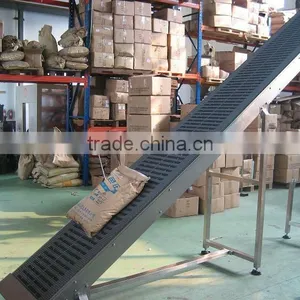 Belt Lifter Conveyor thumbnail-1