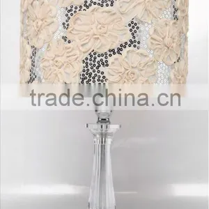 Flower Shape Table Lamp With Fabric thumbnail-1