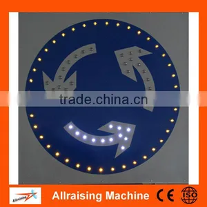 LED Solar Island Road Traffic Sign thumbnail-1