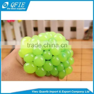 Wholesale New Product 5cm 6cm TPR Sticky Grape Bead Stress Ball Hot Sale in Europe thumbnail-5