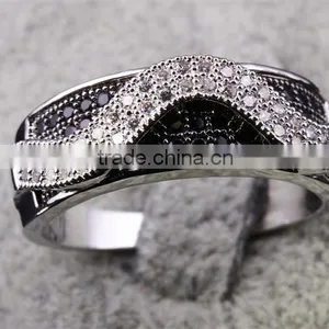 Trending Style Curve Wavy Pattern Jet & Clear Zirconia Stones Party Jewelry Ring thumbnail-6