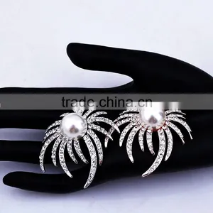 OEM Manufacture Palm Tree Brooch thumbnail-5