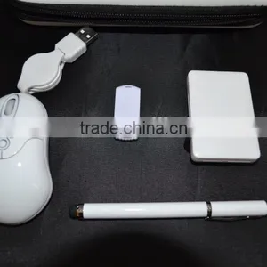 Customs USB Travel Sets in White Color Suitable for Business Travel/coorperate Gifts thumbnail-5