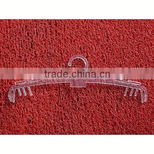 Plastic Adjustable Clothes Hanger thumbnail-4