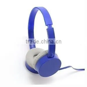 Headphone / Stereo / Handfree/ Mp3 thumbnail-1