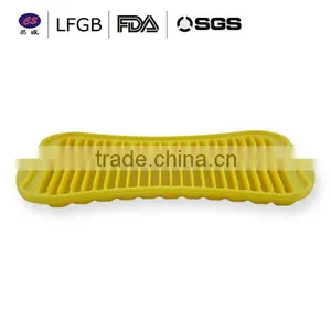 2014 Hot Sale Strip Shape Silicone Ice Cube Tray thumbnail-1