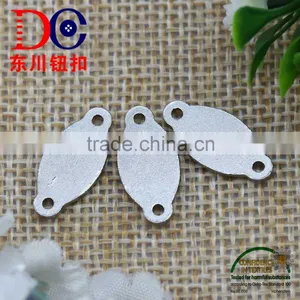 Factory Direct Sale Custom Engraved Logo Metal Plate for Jean Bags and Garment thumbnail-3