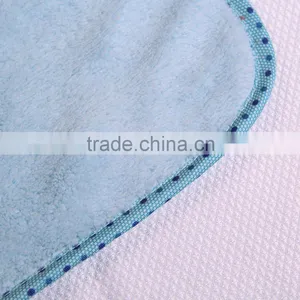 Square Microfiber Towel for Sale thumbnail-2