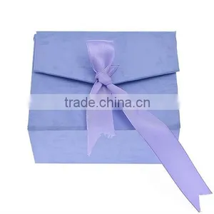 Handbag Shaped Paper Watch Box With Pillow thumbnail-5