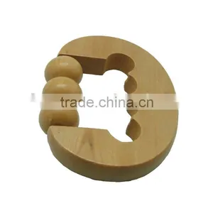Wood Knee Massager thumbnail-1