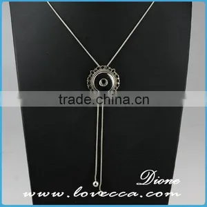 Made in China Custome Silver Button Pendant Necklace Jewelry for Sale thumbnail-4