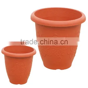 Flower Pot Vegetable Waterer thumbnail-1