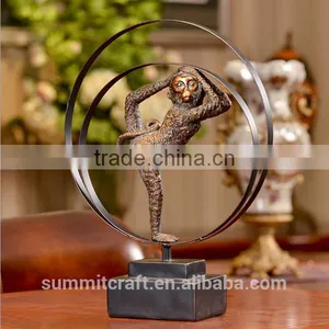 Decorative Hollow Out Resin Bronze Animal Monkey Statues thumbnail-1