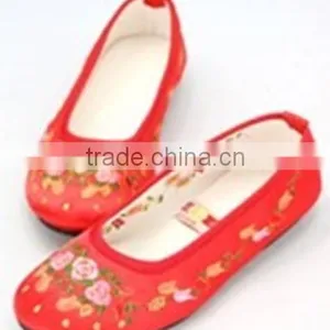Chinese Traditional Girl Shoes thumbnail-1