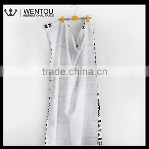 Unique Geometric Pattern Cotton Bath Towel thumbnail-2