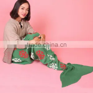 Customized Size and Color Christmas Green Knitted Mermaid Tail Blanket for Ladies thumbnail-1